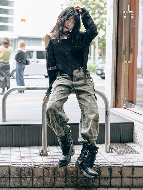 ベルトショルダーニット