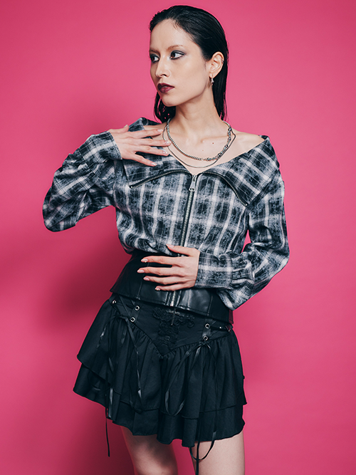 ZIP UPチェックTOPS